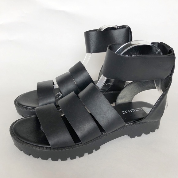 thick strap platform sandals